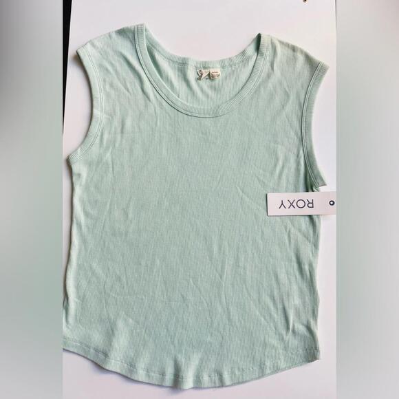 NWT roxy ribbed tee - Picture 3 of 9
